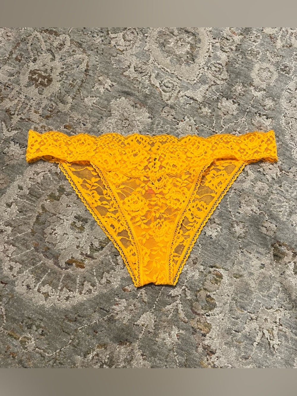 NWOT La SENZA Bright Orange Floral Lace Panty